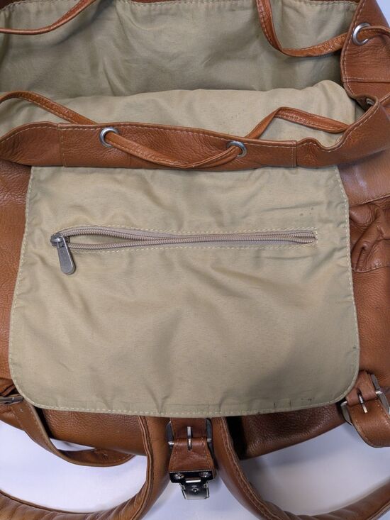 Piel Leather Backpack Large Brown Cognac Flap Buckle Unisex Work Travel Bag main image 4